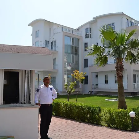 Antalya 1 Nirvana Club First Floor Two Bedrooms Pool View With Water Slide Close To Center Apartment