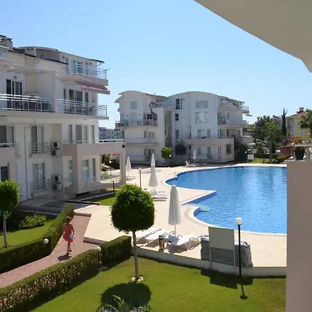 Antalya 1 Nirvana Club First Floor Two Bedrooms Pool View With Water Slide Close To Center Apartment