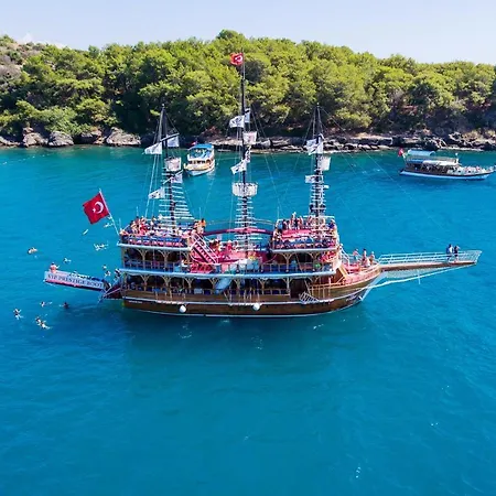 Antalya 1 Nirvana Club First Floor Two Bedrooms Pool View With Water Slide Close To Center